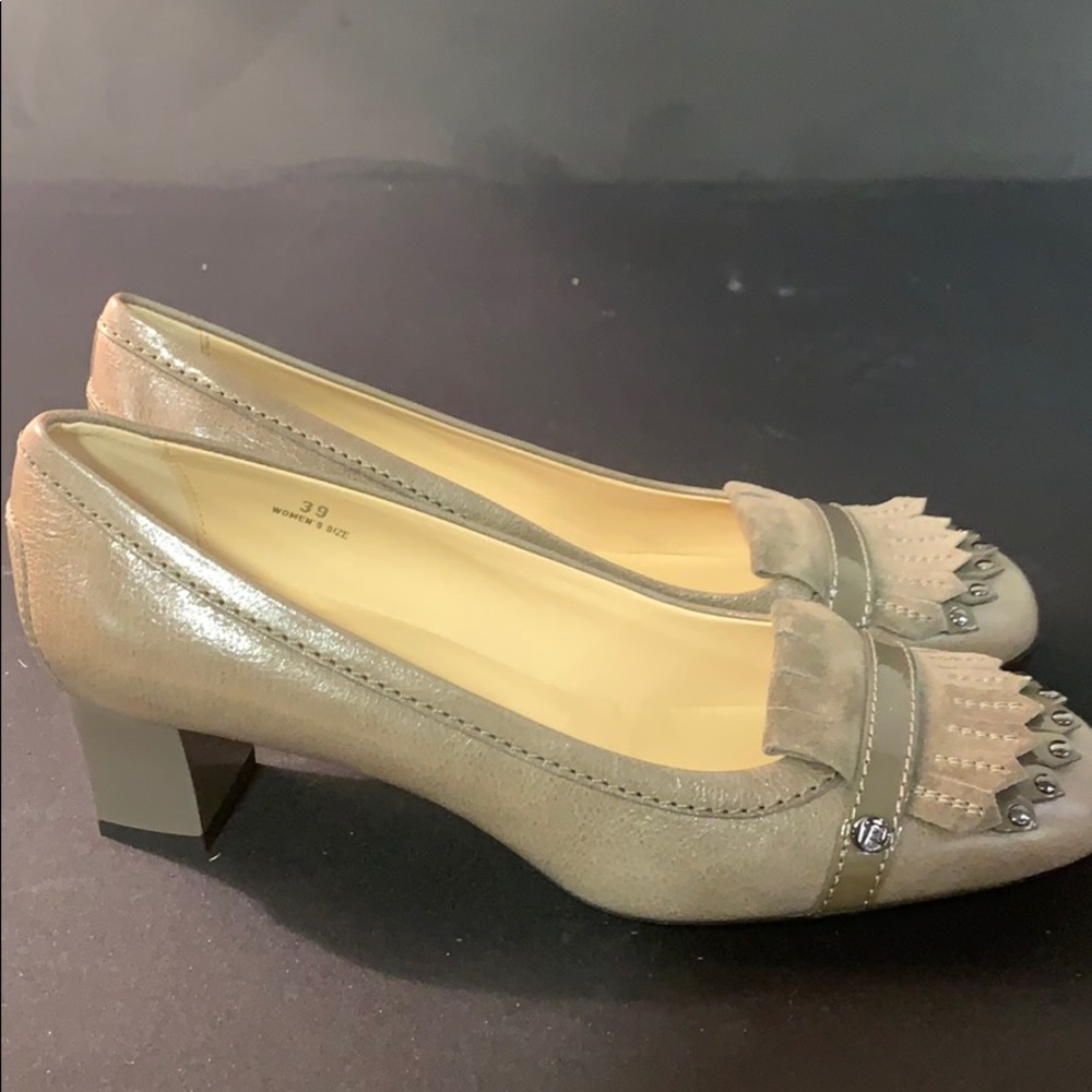 Tods Shoes size 39